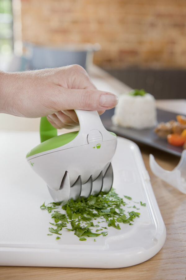 Zyliss FastCut™ Herb Dicer